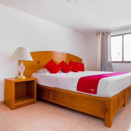 Oyo Hotel Montes, Atlixco Puebla المظهر الخارجي الصورة
